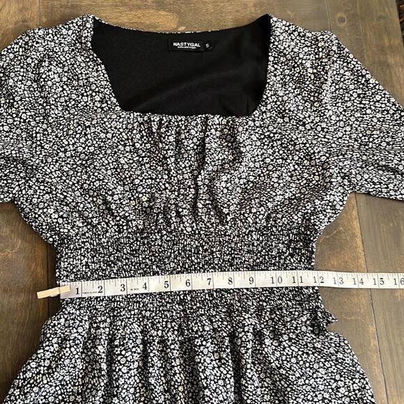 Nasty Gal Boho Skirt Long Sleeve Floral Print Ruffle Skater A Line Swing Mini - Picture 9 of 11